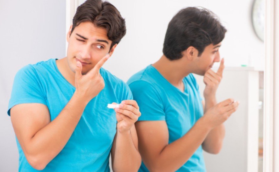 Begin With a Professional Contact Lens Fitting