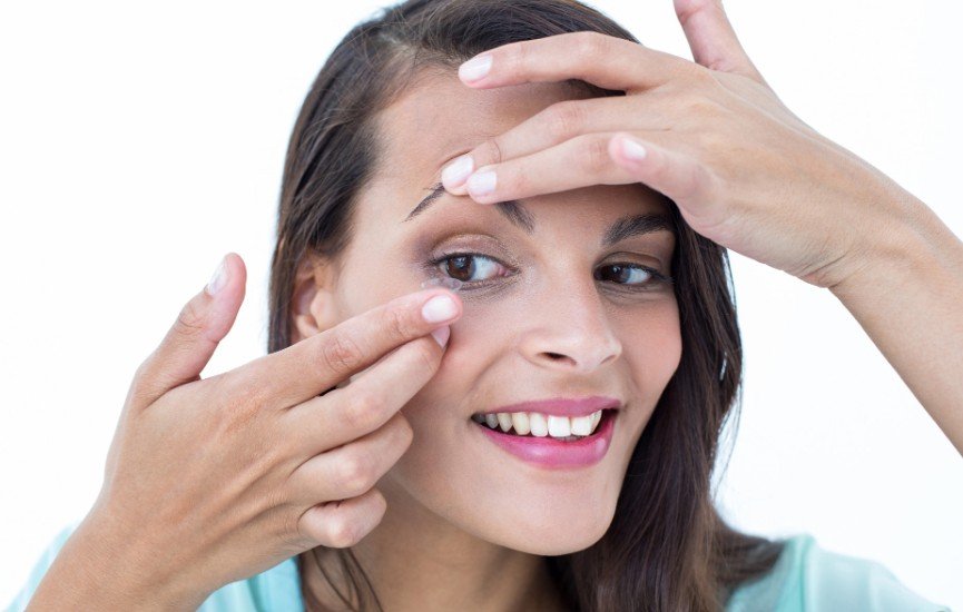 Can Contact Lens Solution Cause Irritation?