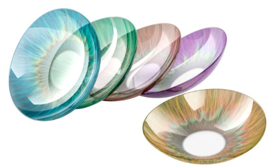 What Makes a Monthly Contact Better for Dry Eyes?