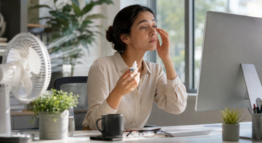 Environmental Factors and Digital Screen Work