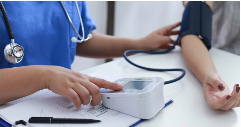 How High Blood Pressure Can Affect Your Eyes
