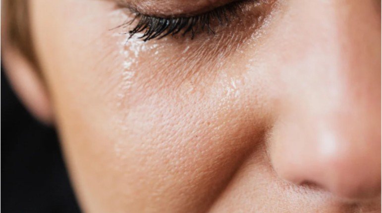 Know When Your Eyes Need Professional Attention