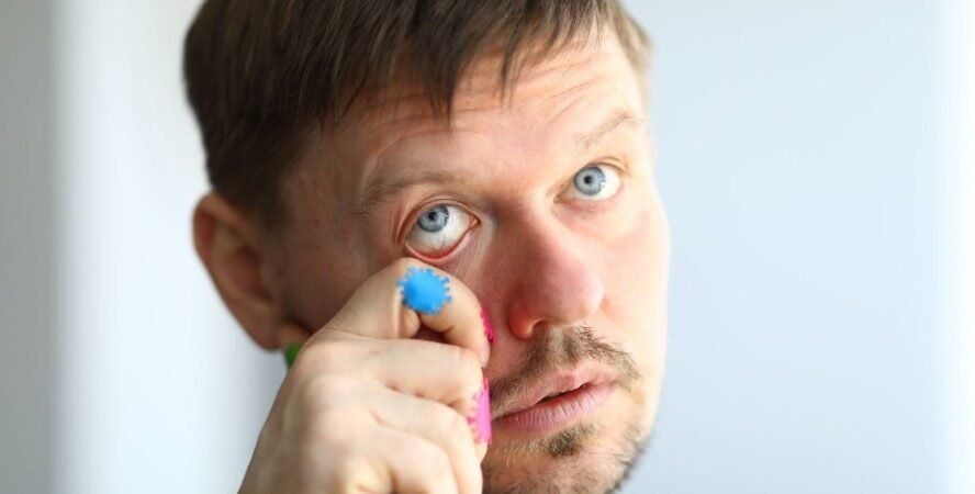 Why Does One Contact Lens Hurt? Causes, Fixes, and Red Flags 