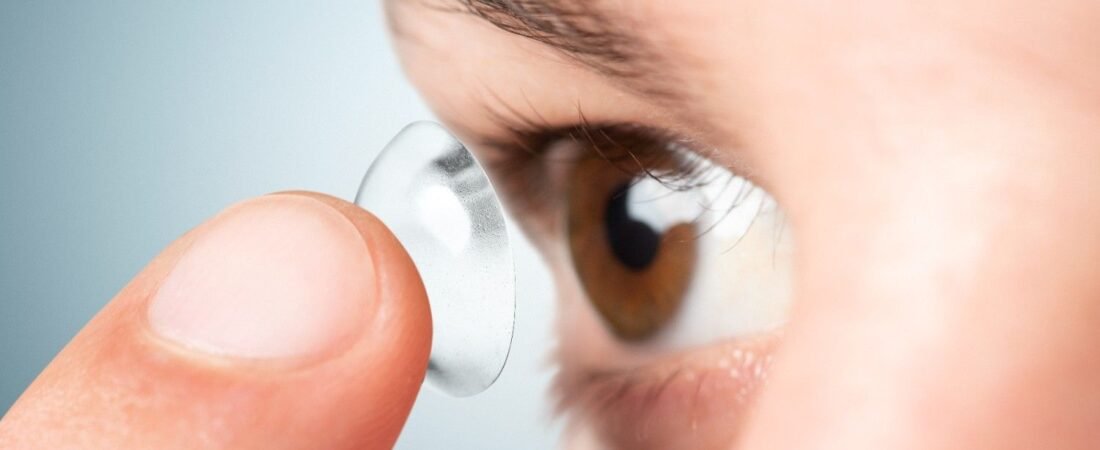 Why Do Contacts Feel Dry After a Few Hours? Hidden Causes and Fast Relief