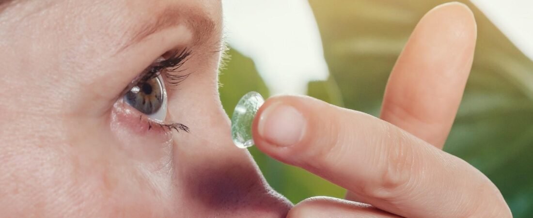Contact Lenses Dry Out in Air Conditioning: Here’s How to Stop It